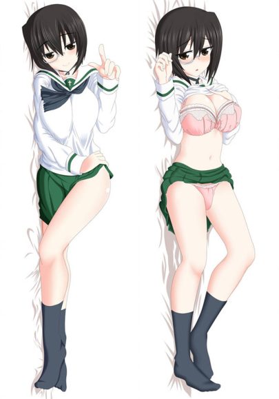 Momo Kawashima Girls und Panzer - Housses japonaises à câliner en vente